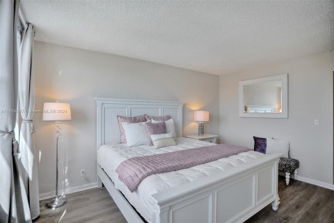 Copropriété à louer à Hollywood, Floride: 1 chambre, 69.21 m2 № 1355117 - photo 24