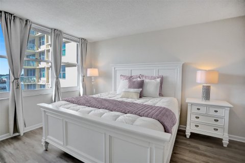 Copropriété à louer à Hollywood, Floride: 1 chambre, 69.21 m2 № 1355117 - photo 27