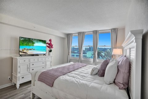 Copropriété à louer à Hollywood, Floride: 1 chambre, 69.21 m2 № 1355117 - photo 23