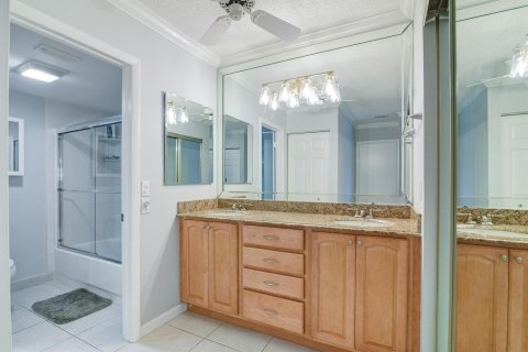 Copropriété à vendre à Boca Raton, Floride: 2 chambres, 112.97 m2 № 1128856 - photo 10