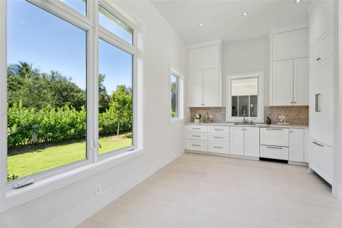 Villa ou maison à vendre à Pinecrest, Floride: 7 chambres, 799.42 m2 № 1269675 - photo 29