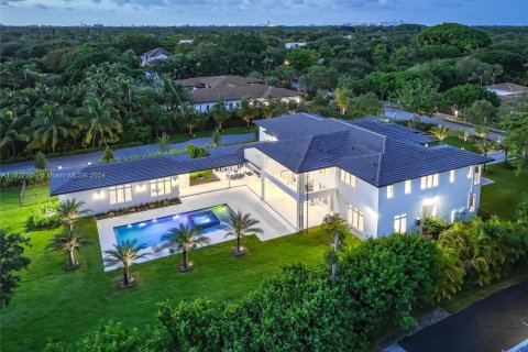 Villa ou maison à vendre à Pinecrest, Floride: 7 chambres, 799.42 m2 № 1269675 - photo 10