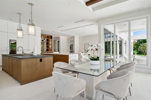 Villa ou maison à vendre à Pinecrest, Floride: 7 chambres, 799.42 m2 № 1269675 - photo 20