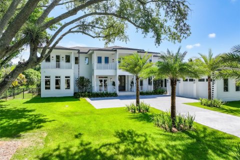 Villa ou maison à vendre à Pinecrest, Floride: 7 chambres, 799.42 m2 № 1269675 - photo 2