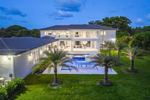 Villa ou maison à vendre à Pinecrest, Floride: 7 chambres, 799.42 m2 № 1269675 - photo 7