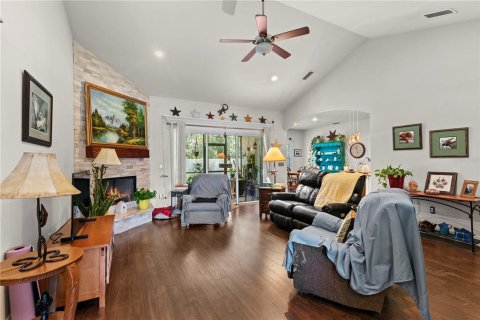 Casa en venta en Gainesville, Florida, 3 dormitorios, 160.72 m2 № 1352378 - foto 6