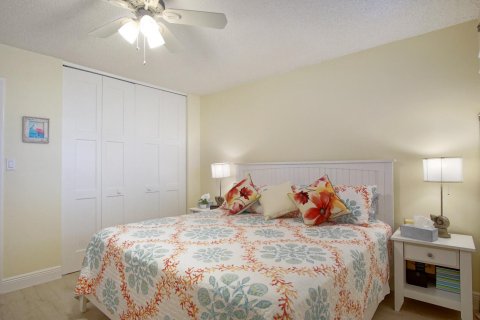 Copropriété à vendre à Stuart, Floride: 2 chambres, 120.77 m2 № 1005201 - photo 14