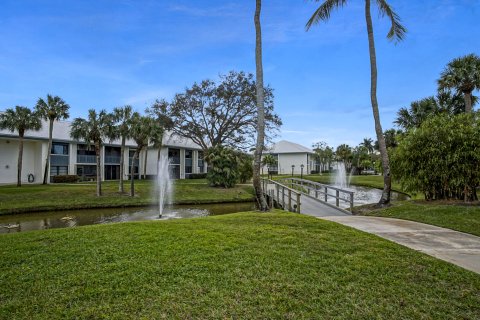 Copropriété à vendre à Stuart, Floride: 2 chambres, 120.77 m2 № 1005201 - photo 4