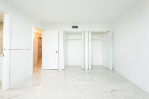 Condominio en venta en Hollywood, Florida, 1 dormitorio, 63.92 m2 № 1413977 - foto 6