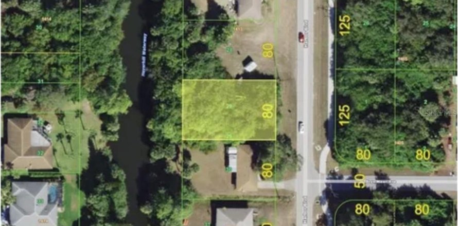 Land in Port Charlotte, Florida № 1165564