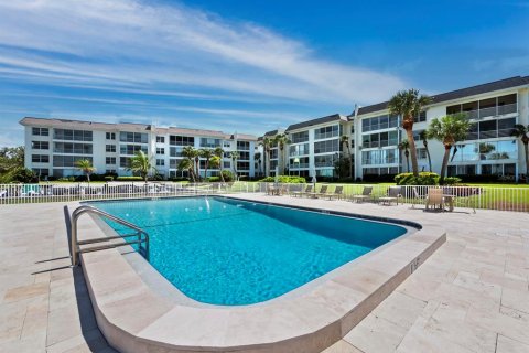 Copropriété à vendre à Longboat Key, Floride: 3 chambres, 111.3 m2 № 1352673 - photo 19