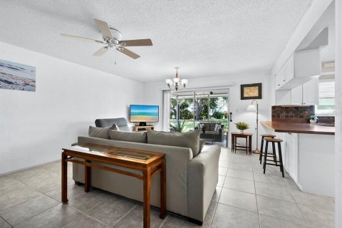 Copropriété à vendre à Longboat Key, Floride: 3 chambres, 111.3 m2 № 1352673 - photo 25