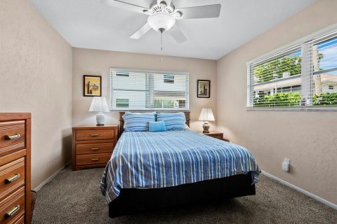 Copropriété à vendre à Longboat Key, Floride: 3 chambres, 111.3 m2 № 1352673 - photo 12