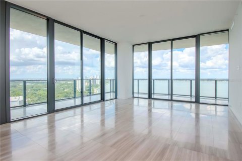 Copropriété à vendre à Tampa, Floride: 2 chambres, 273.13 m2 № 1352666 - photo 12