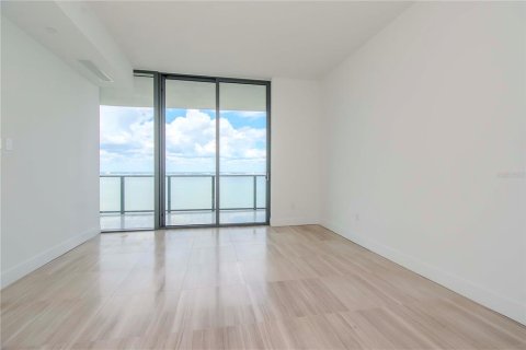 Copropriété à vendre à Tampa, Floride: 2 chambres, 273.13 m2 № 1352666 - photo 30