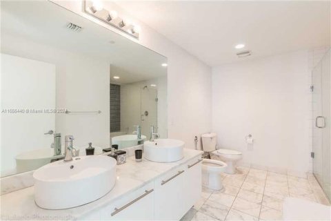 Copropriété à louer à Miami, Floride: 1 chambre, 77.39 m2 № 1356712 - photo 5