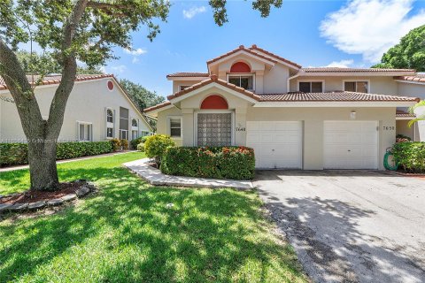 Touwnhouse à louer à Margate, Floride: 3 chambres, 145.86 m2 № 1356711 - photo 2