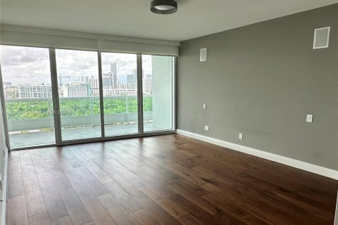 Copropriété à louer à Miami, Floride: 2 chambres, 239.69 m2 № 1356872 - photo 22