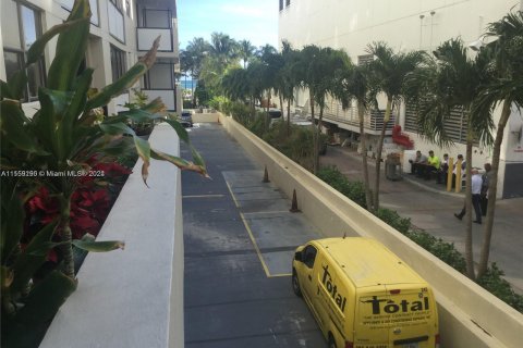 Condominio en venta en Miami Beach, Florida, 1 dormitorio, 74.88 m2 № 1095457 - foto 19