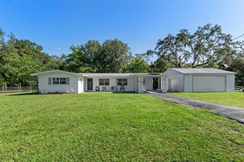 Villa ou maison à vendre à Dade City, Floride: 2 chambres, 103.96 m2 № 1344256 - photo 2