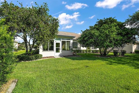 Villa ou maison à vendre à Summerfield, Floride: 2 chambres, 144.56 m2 № 1344226 - photo 4