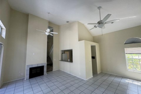 House in Lake Worth, Florida 4 bedrooms, 225.01 sq.m. № 1189862 - photo 22