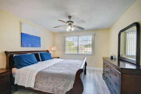 Copropriété à vendre à Royal Palm Beach, Floride: 2 chambres, 103.31 m2 № 1100217 - photo 11