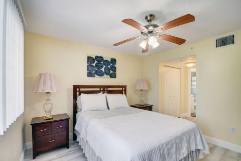 Copropriété à vendre à Royal Palm Beach, Floride: 2 chambres, 103.31 m2 № 1100217 - photo 13