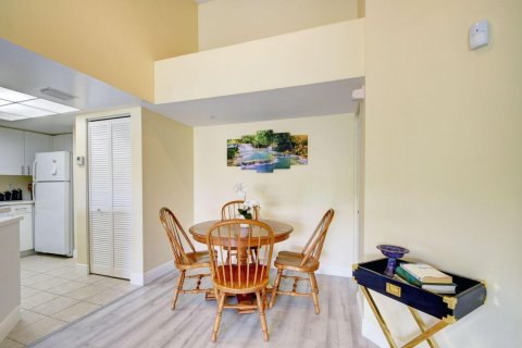 Condominio en venta en Royal Palm Beach, Florida, 2 dormitorios, 103.31 m2 № 1100217 - foto 22