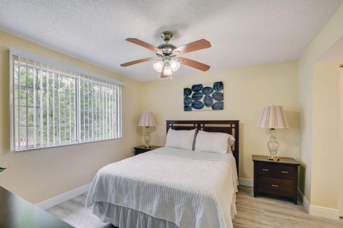 Condominio en venta en Royal Palm Beach, Florida, 2 dormitorios, 103.31 m2 № 1100217 - foto 15