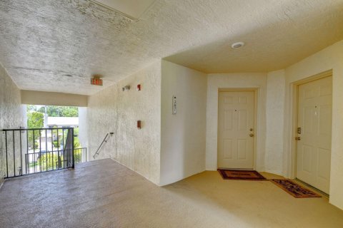 Condominio en venta en Royal Palm Beach, Florida, 2 dormitorios, 103.31 m2 № 1100217 - foto 27