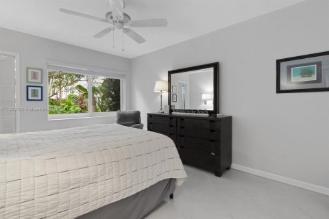 Condominio en venta en Fort Lauderdale, Florida, 1 dormitorio, 57.6 m2 № 1391956 - foto 12