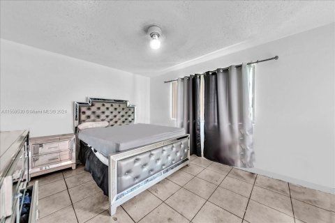 Condominio en venta en Coral Springs, Florida, 3 dormitorios, 117.34 m2 № 1103702 - foto 8