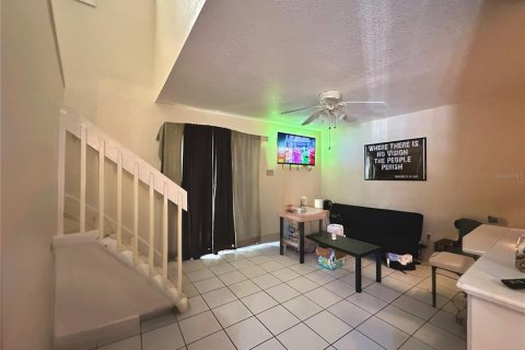 Copropriété à vendre à Orlando, Floride: 2 chambres, 94.76 m2 № 1343245 - photo 2