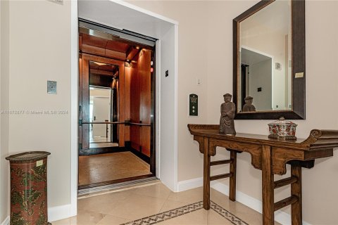 Copropriété à vendre à Miami, Floride: 2 chambres, 195.09 m2 № 1395081 - photo 12