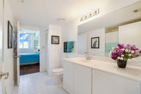 Condo in Fort Lauderdale, Florida, 1 bedroom  № 1011531 - photo 9