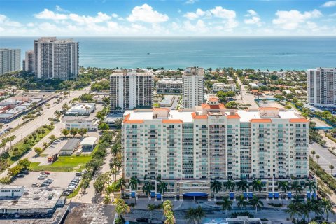 Condo in Fort Lauderdale, Florida, 1 bedroom  № 1011531 - photo 23