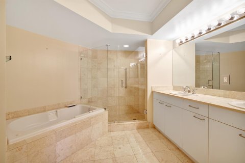 Condo in Aventura, Florida, 3 bedrooms  № 1011630 - photo 24