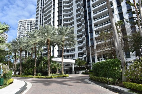 Condo in Aventura, Florida, 3 bedrooms  № 1011630 - photo 21