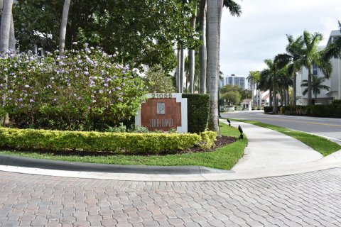 Condo in Aventura, Florida, 3 bedrooms  № 1011630 - photo 22