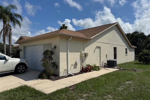 House in Hudson, Florida 3 bedrooms, 176.7 sq.m. № 1385114 - photo 6