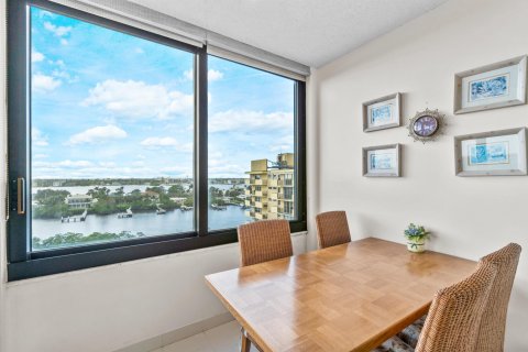 Copropriété à vendre à Palm Beach, Floride: 2 chambres, 139.17 m2 № 972940 - photo 21