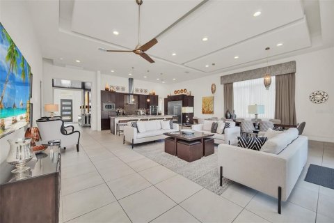 Villa ou maison à vendre à Kissimmee, Floride: 9 chambres, 542.36 m2 № 1303822 - photo 8