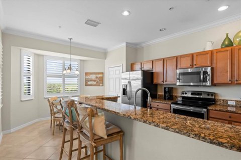 Condo in Bradenton, Florida, 2 bedrooms  № 1376483 - photo 24