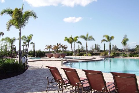 Condo in Bradenton, Florida, 2 bedrooms  № 1376483 - photo 15