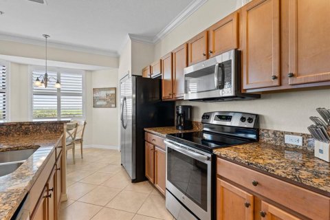 Condo in Bradenton, Florida, 2 bedrooms  № 1376483 - photo 27