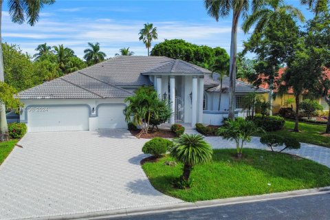 Casa en venta en Coral Springs, Florida, 5 dormitorios, 315.87 m2 № 1398346 - foto 1