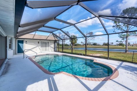 Villa ou maison à vendre à Rotonda, Floride: 3 chambres, 172.71 m2 № 1326256 - photo 5