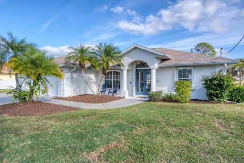 Villa ou maison à vendre à Rotonda, Floride: 3 chambres, 172.71 m2 № 1326256 - photo 1