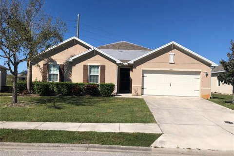 Villa ou maison à vendre à Punta Gorda, Floride: 4 chambres, 195.19 m2 № 1326257 - photo 1